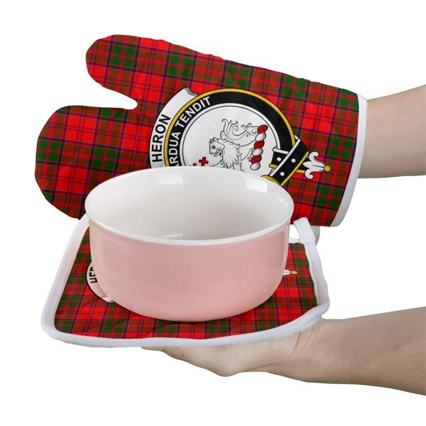 Heron Tartan Crest Oven Mitt And Pot Holder (2 Oven Mitts + 1 Pot Holder) Online now - Image 2