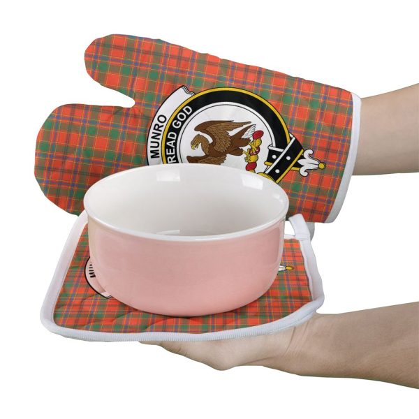 Munro Ancient Tartan Crest Oven Mitt And Pot Holder (2 Oven Mitts + 1 Pot Holder) Online Hot Sale - Image 2