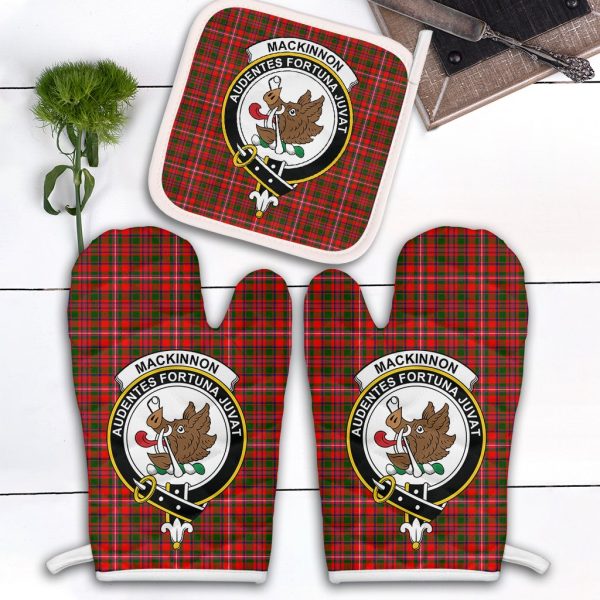 MacKinnon Modern Tartan Crest Oven Mitt And Pot Holder (2 Oven Mitts + 1 Pot Holder) For Sale