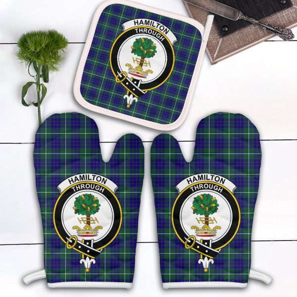Hamilton Hunting Modern Tartan Crest Oven Mitt And Pot Holder (2 Oven Mitts + 1 Pot Holder) Online Hot Sale