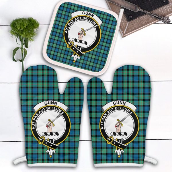 Gunn Ancient Tartan Crest Oven Mitt And Pot Holder (2 Oven Mitts + 1 Pot Holder) Fashion