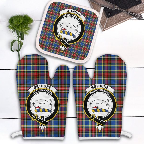 Bethune Tartan Crest Oven Mitt And Pot Holder (2 Oven Mitts + 1 Pot Holder) For Cheap