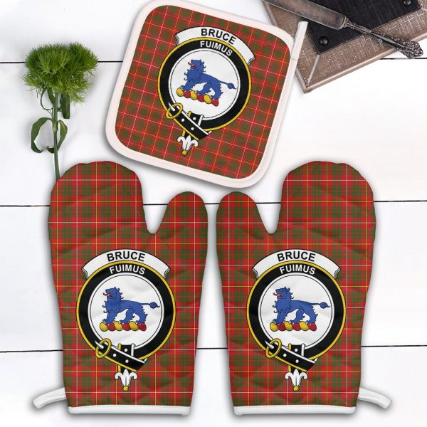 Bruce Modern Tartan Crest Oven Mitt And Pot Holder (2 Oven Mitts + 1 Pot Holder) Supply