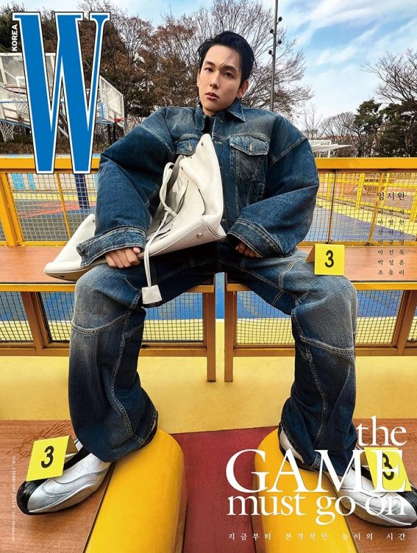W Volume 2 - [2025, February] - Cover : YIM SI WAN TYPE C on Sale